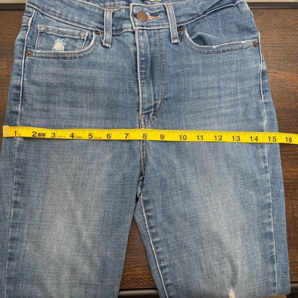 Women's Denim Jean Levi Strauss & Co. 721 High Rise Skinny Size 27(4) - Picture 4 of 8